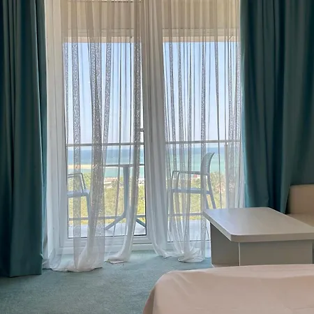 Lägenhetshotell Black Sea View 4*